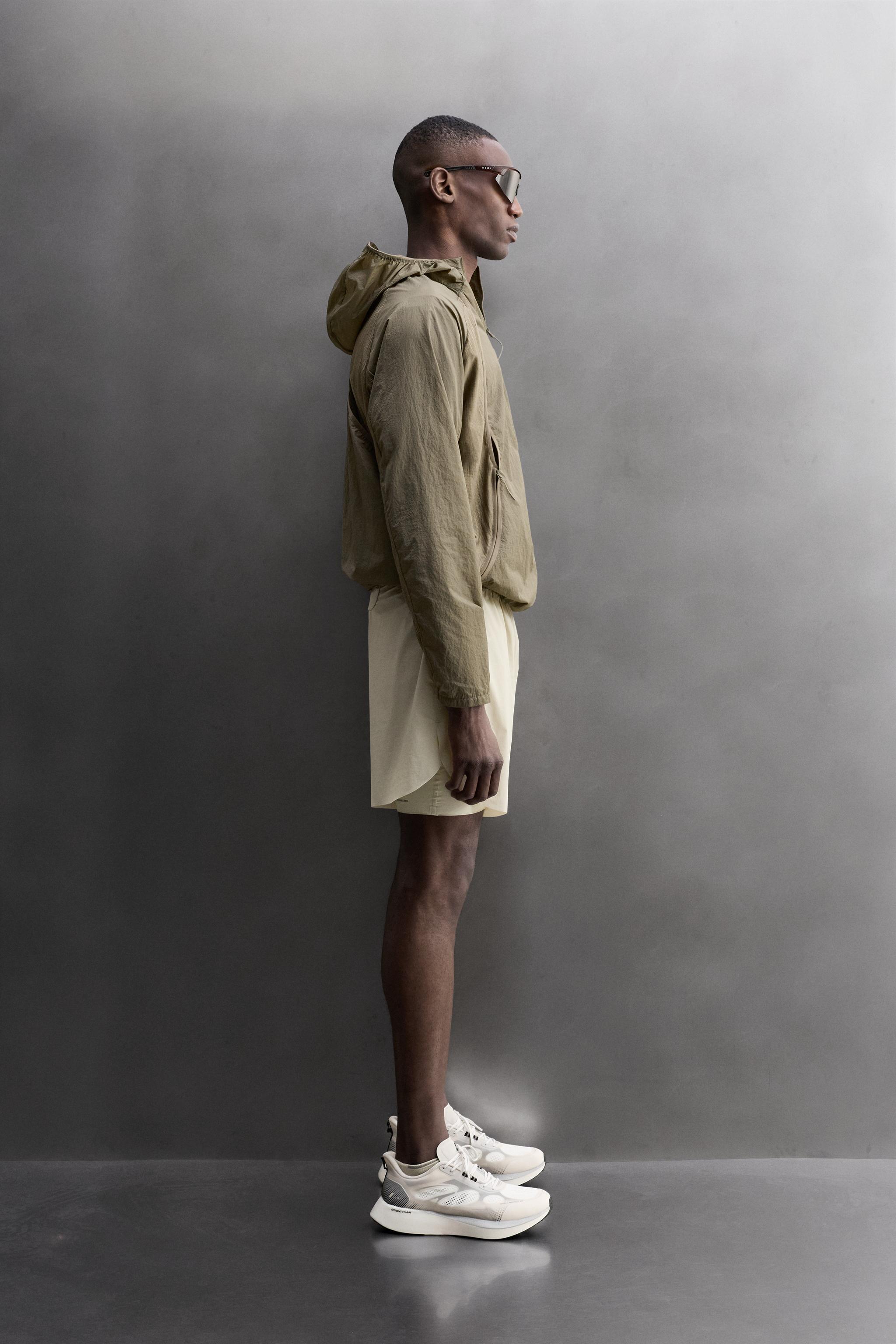 Мужские куртки Zara RUNNING WIND BREAKER WITH VENTS — фото 4