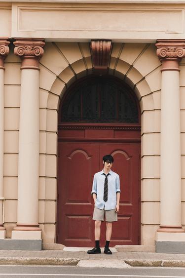 Zara 打褶休閒版百慕達短褲 - 貂色