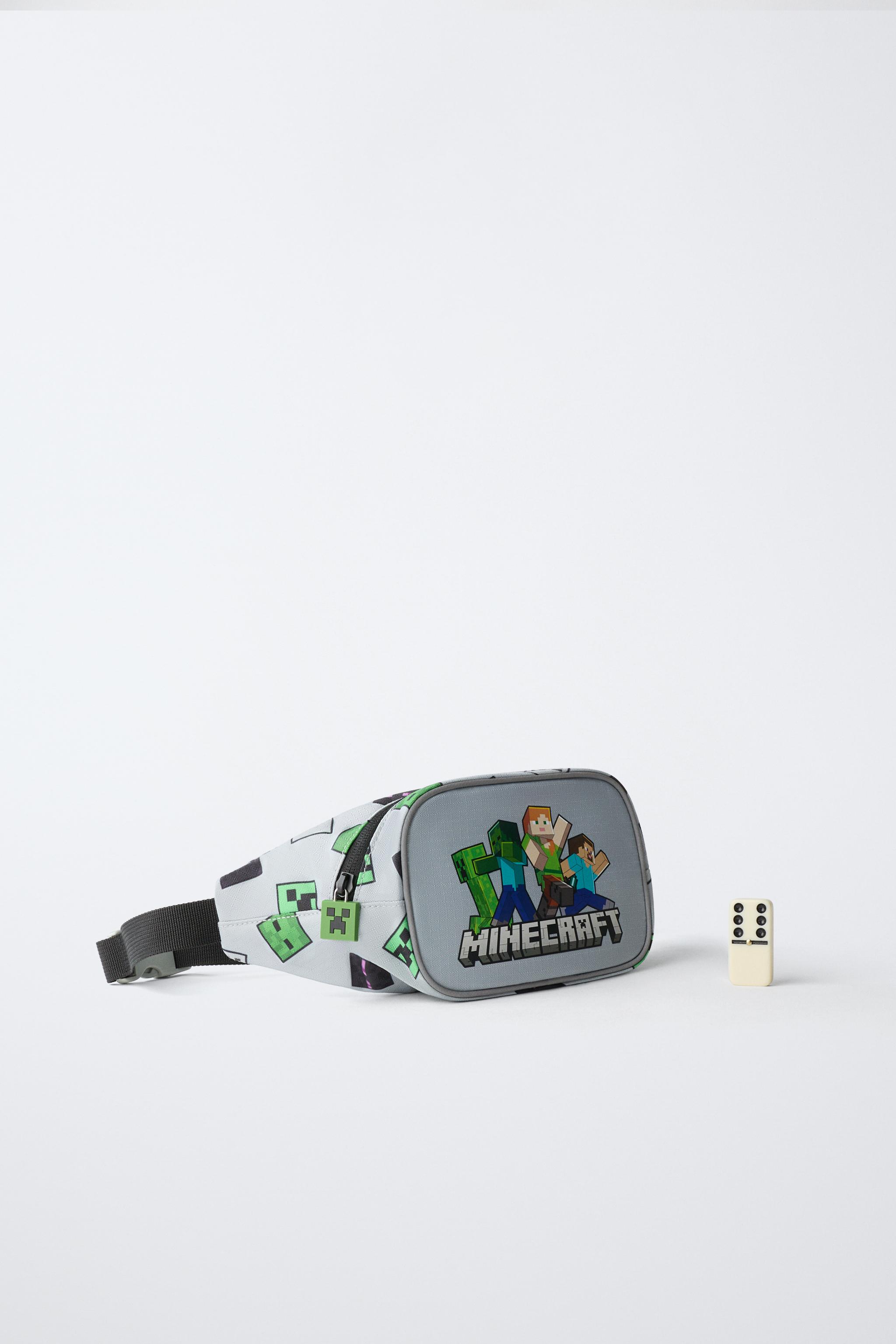 MINECRAFT © MOJANG AB. ™ BELT BAG