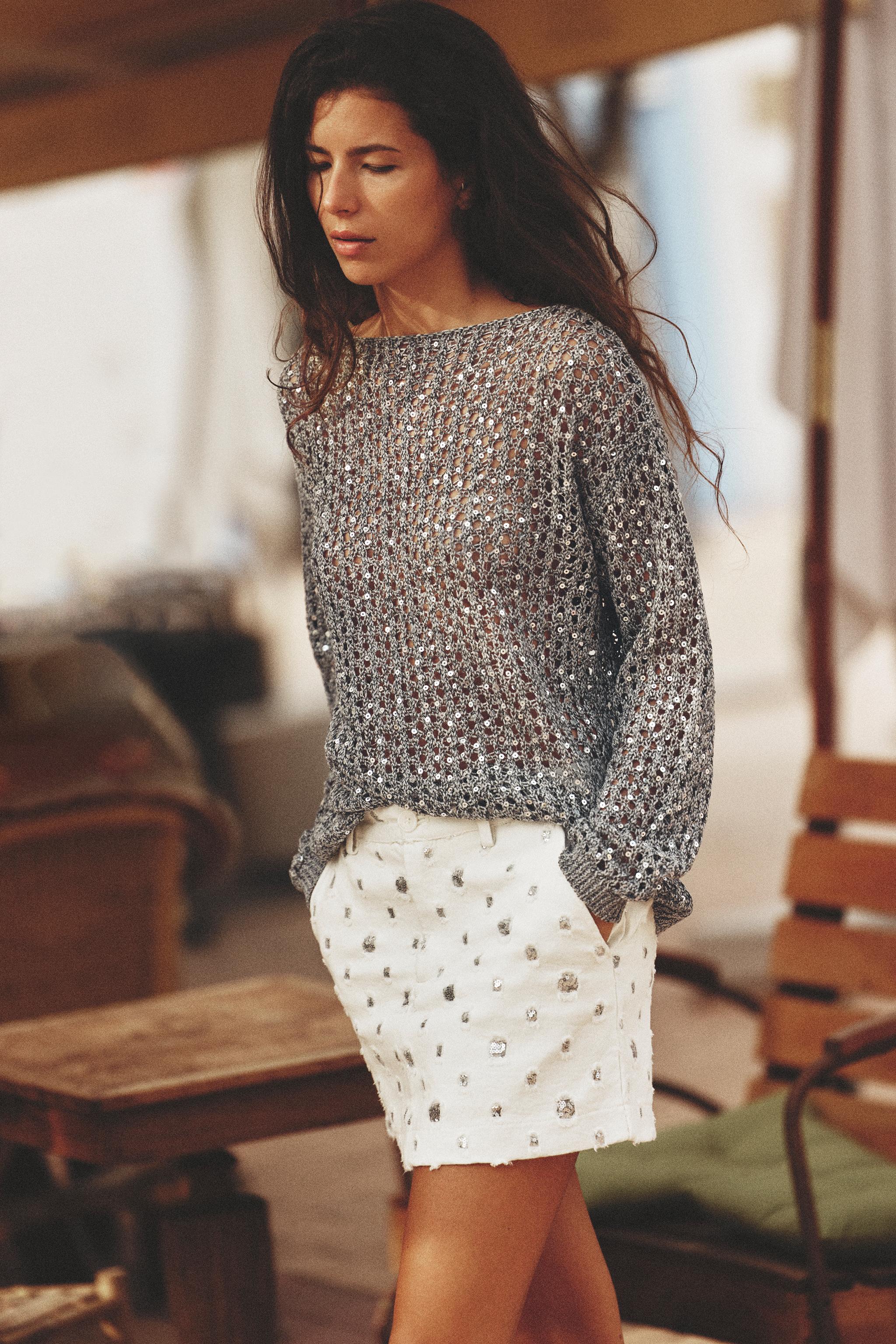 SEQUINED KNIT SWEATER