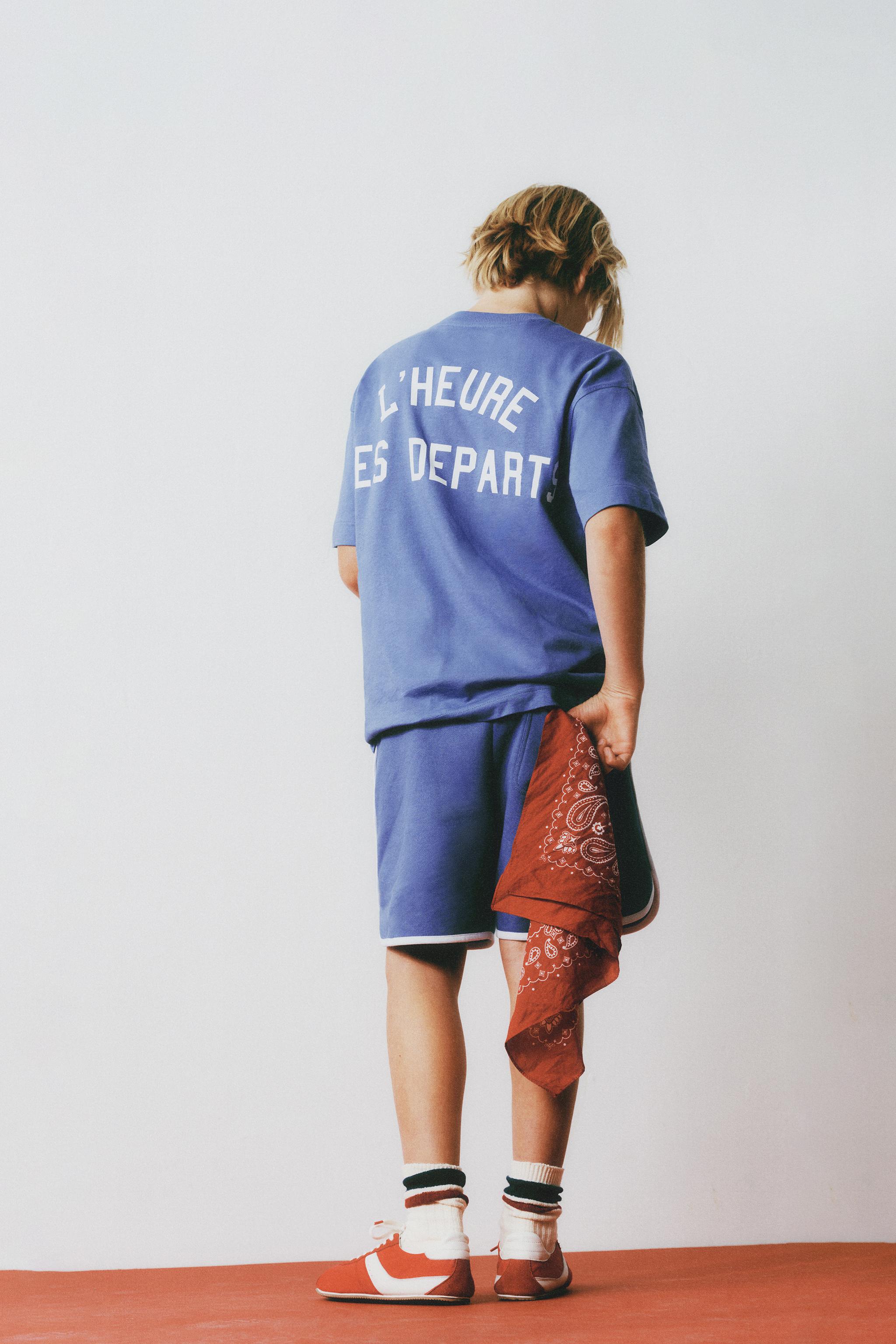 SHORT DE JOGGING À LISERÉS