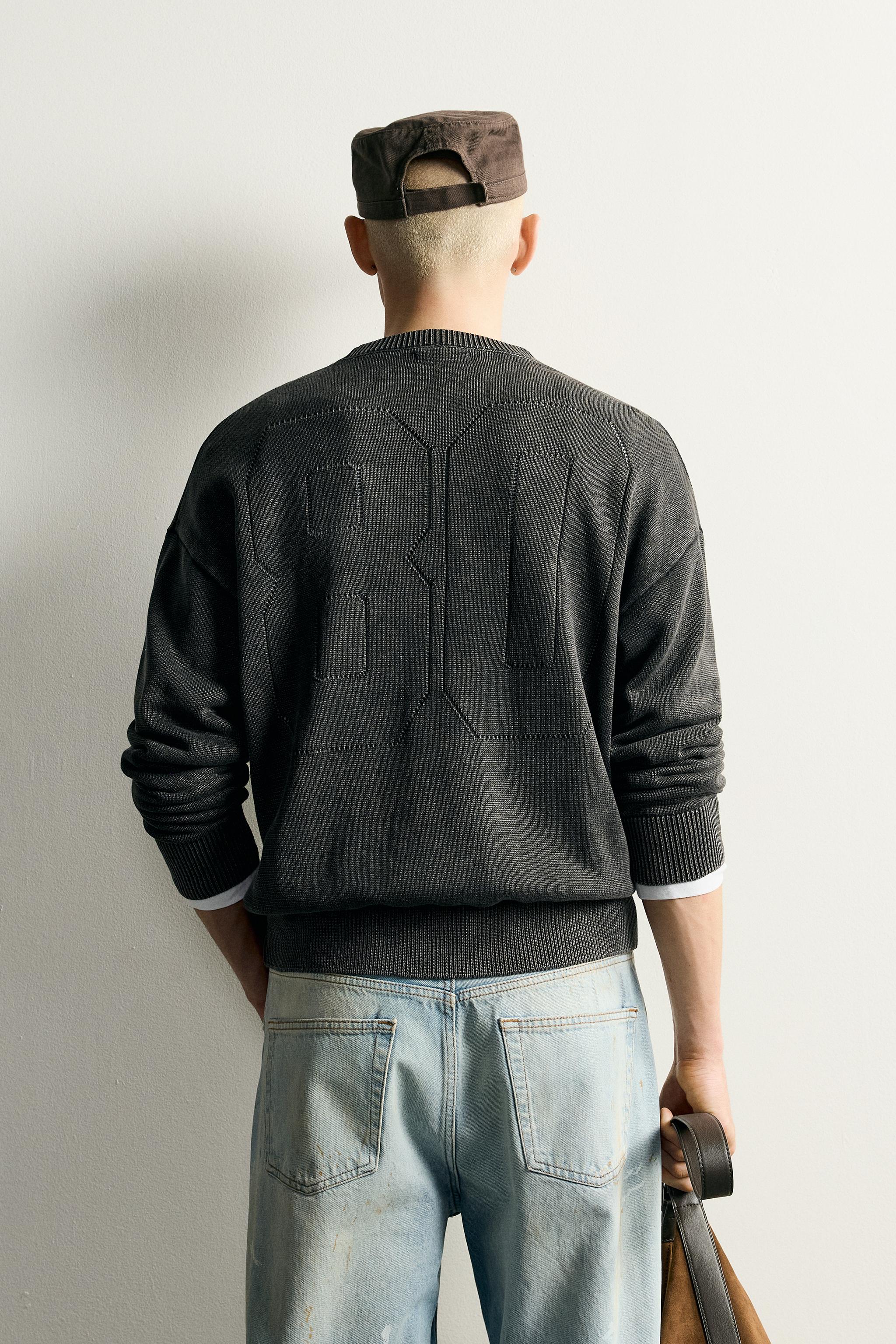 Zara RELAXED FIT TERS DİKİŞLİ KAZAK görsel 3