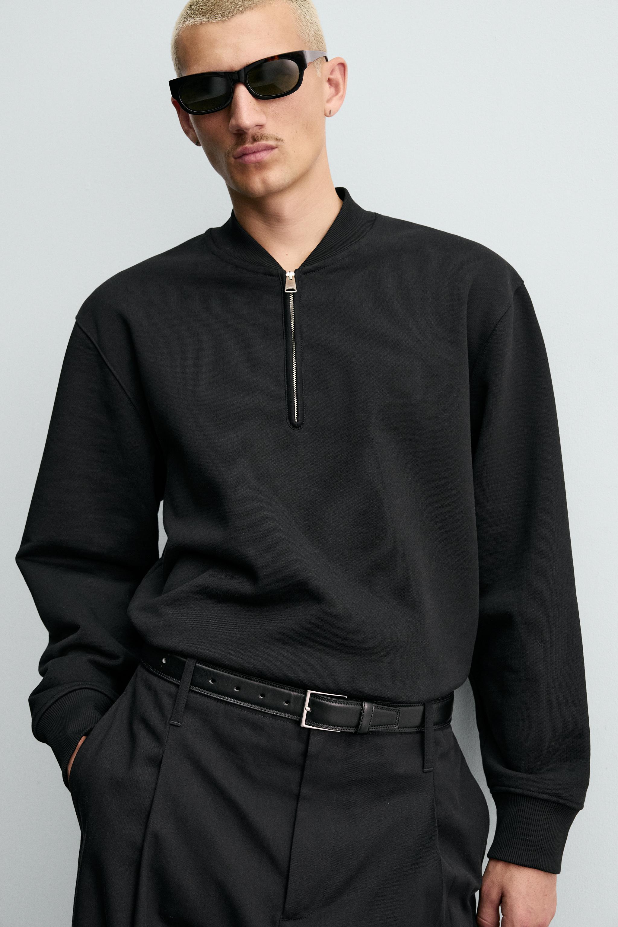 QUARTER-ZIP SWEATSHIRT