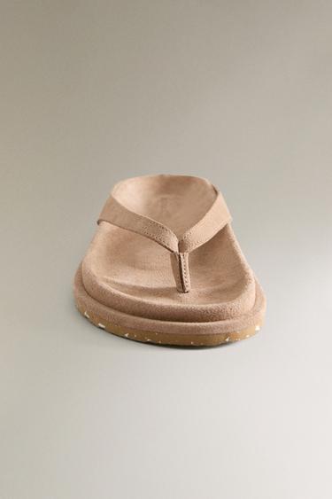 SANDALES PLATES CUIR - Beige de Zara - Image 4