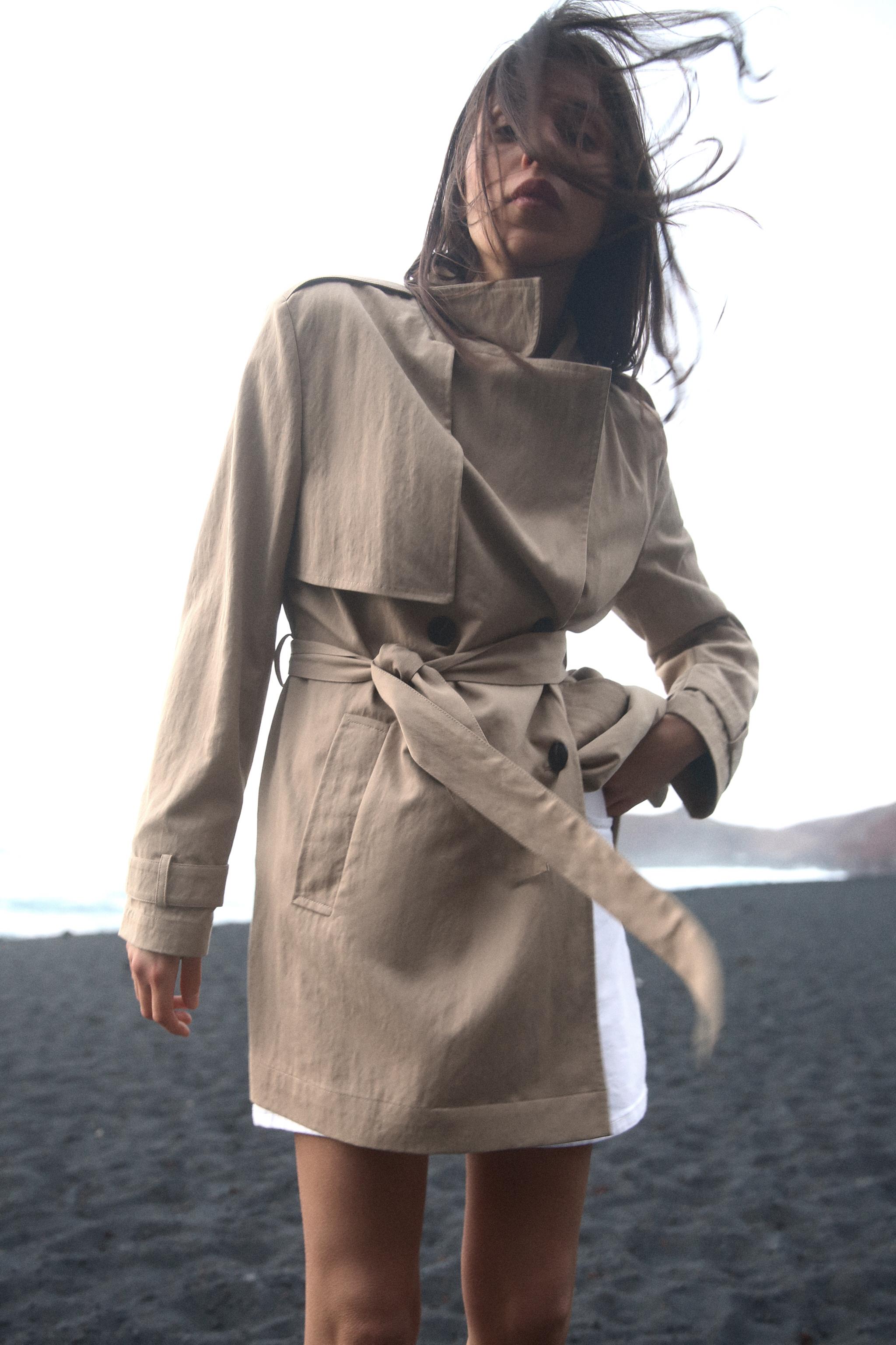 セミロング丈ベルト付きトレンチコート - ゴールデンブラウン | ZARA 