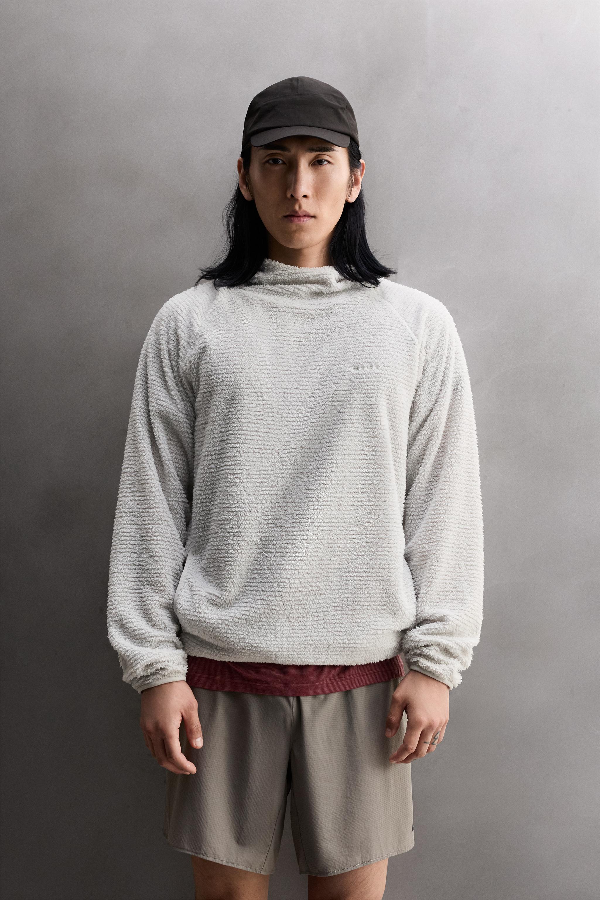 TEXTURED FLEECE HOODIE