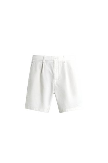 BERMUDA REGULAR FIT PLIEGUES - Blanco roto de Zara