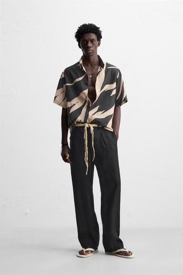 LEAF PRINT SHIRT - Black by Zara