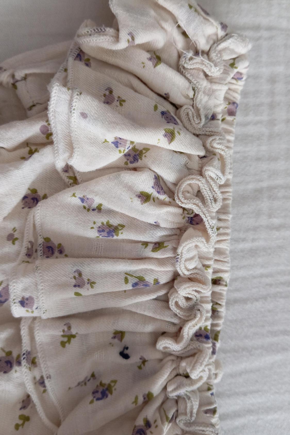 CULETIN BEIGE CON VOLANTES - Image 2
