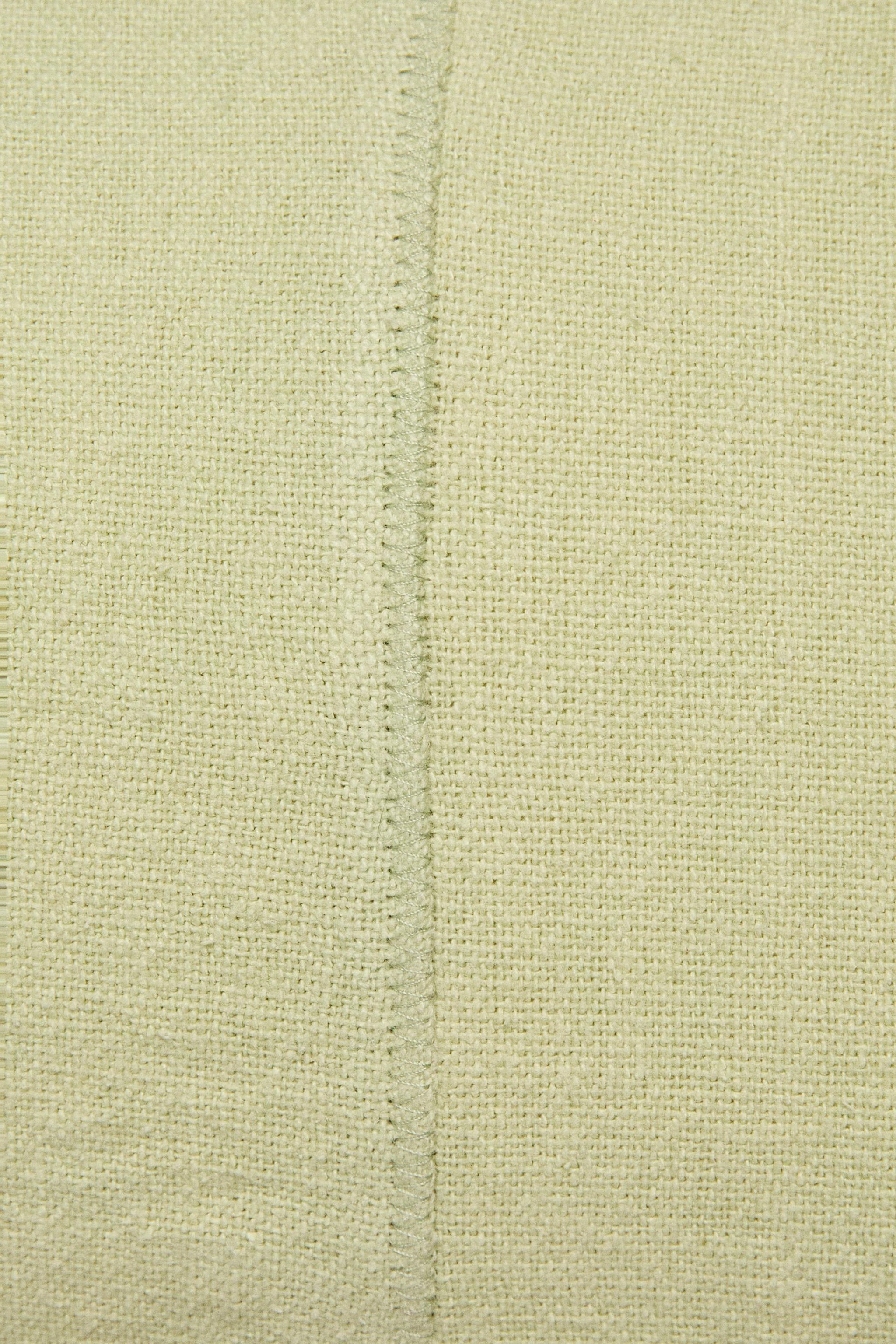 HOUSSE DE COUSSIN PLISSÉE