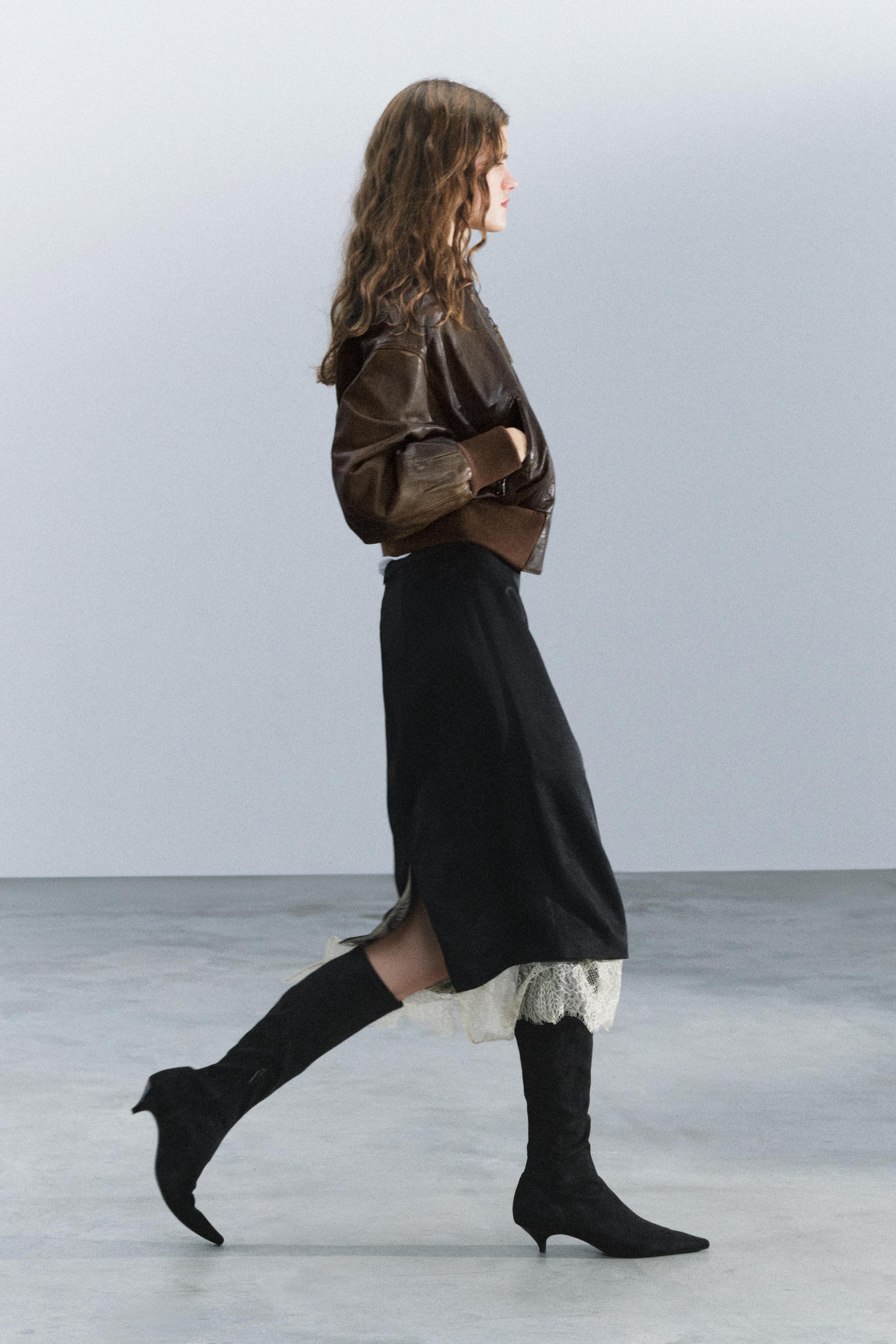 STRETCH KITTEN-HEEL BOOTS