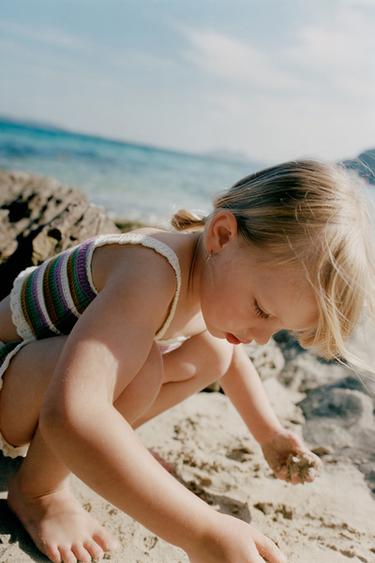 3-6 سنوات/ طقم محاك مخطط كروشيه - خَام الخاص بـ Zara