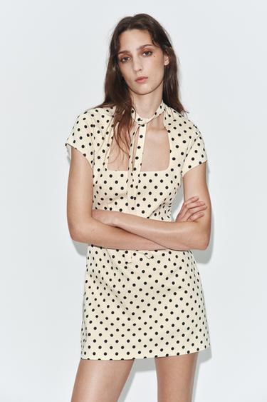 КОРОТКОЕ ПЛАТЬЕ В ГОРОШЕК С ЗАВЯЗКАМИ — ЭКРЮ / ЧЕРНЫЙ от Zara