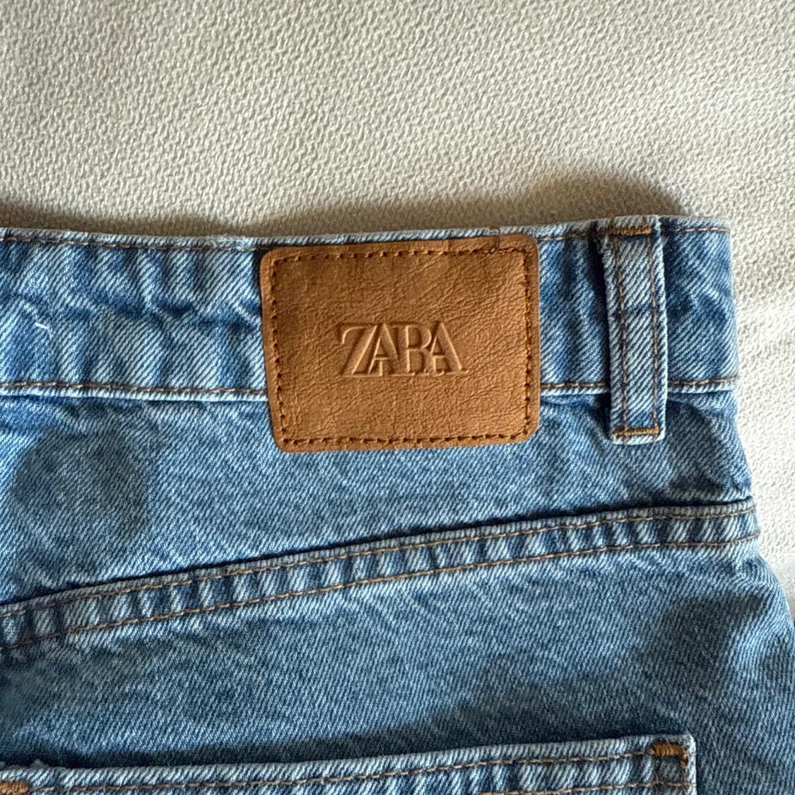 JEANS - Image 4