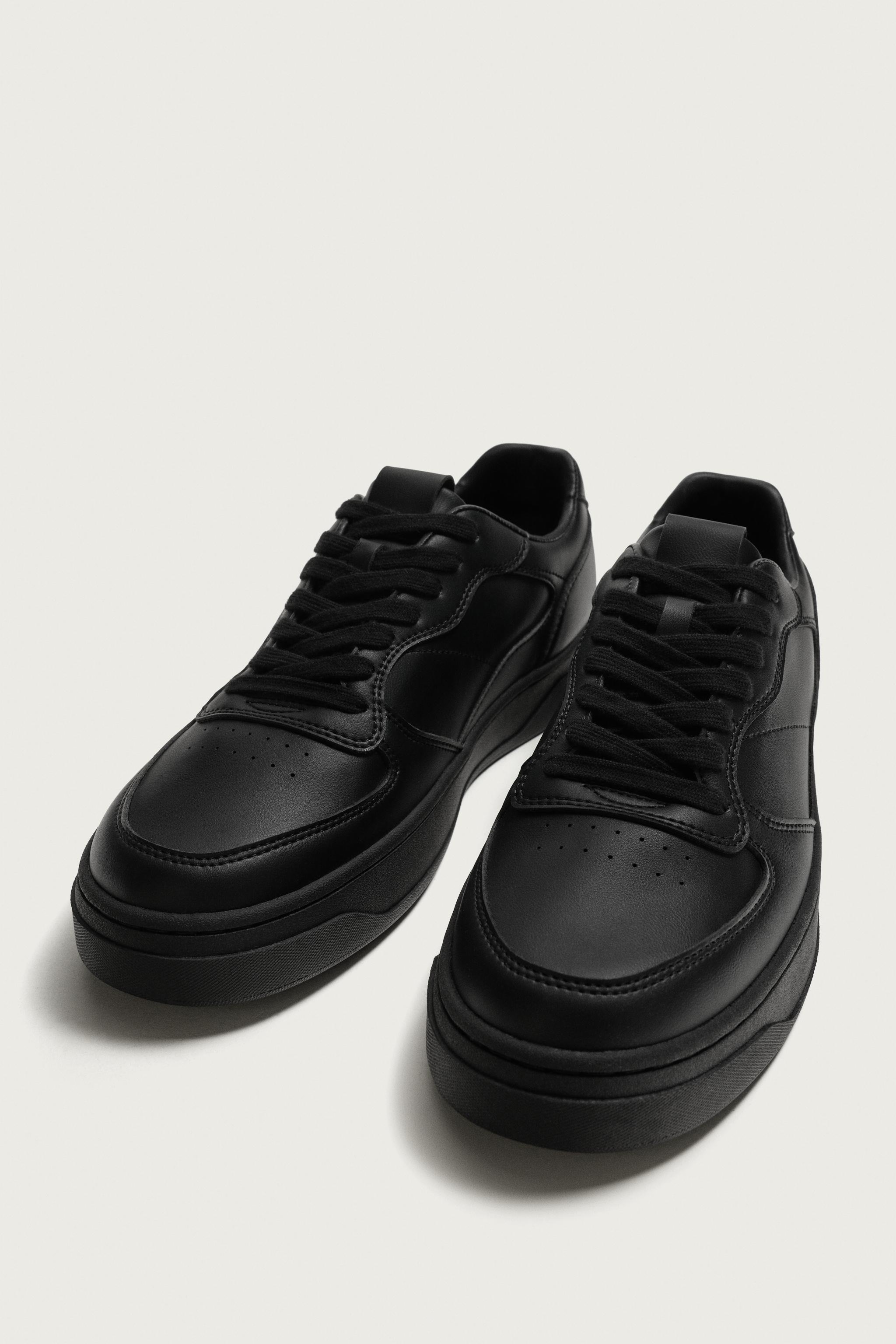 RETRO STYLE SNEAKERS