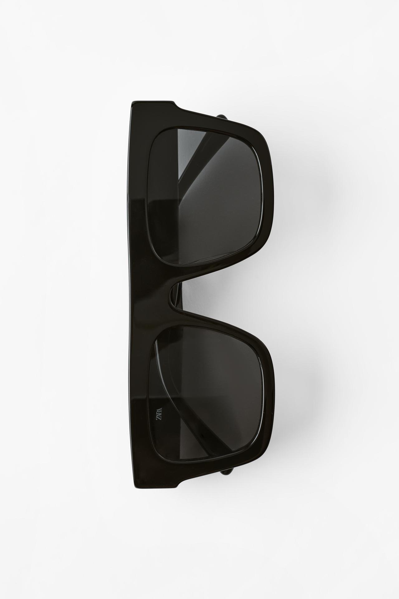 SQUARE SUNGLASSES — Black