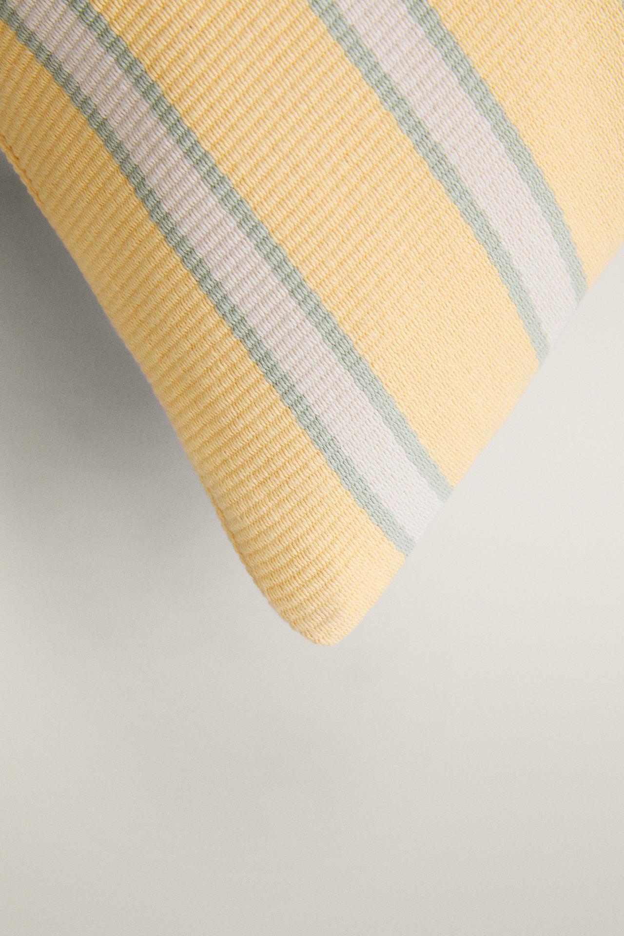 STRIPED THROW PILLOW COVER — Light yellow