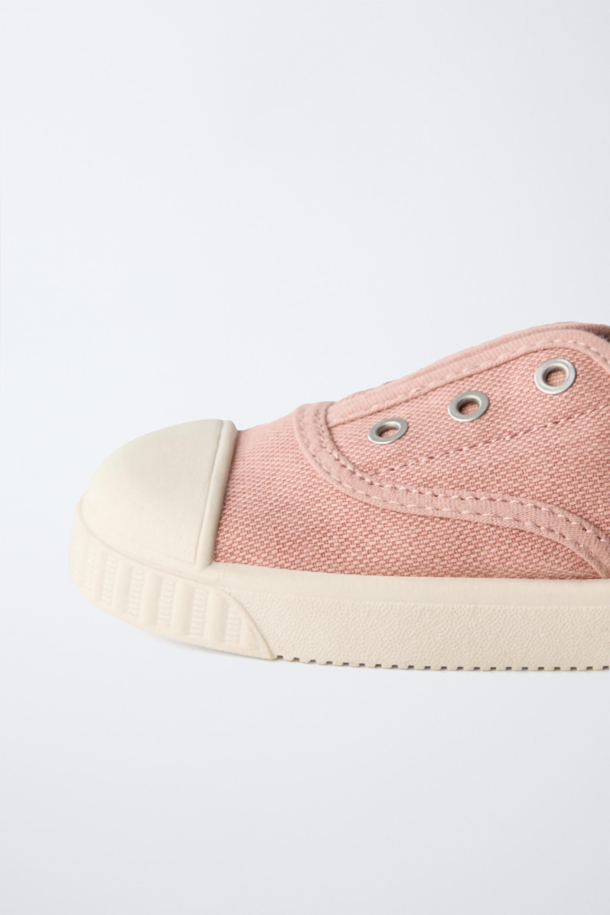 FABRIC SNEAKERS