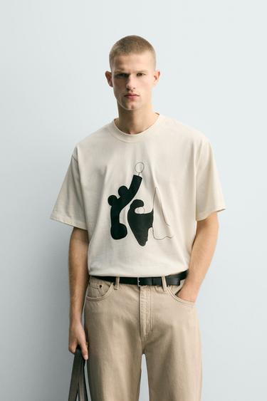 CONTRAST GRAPHIC T-SHIRT - Ecru / Beige by Zara