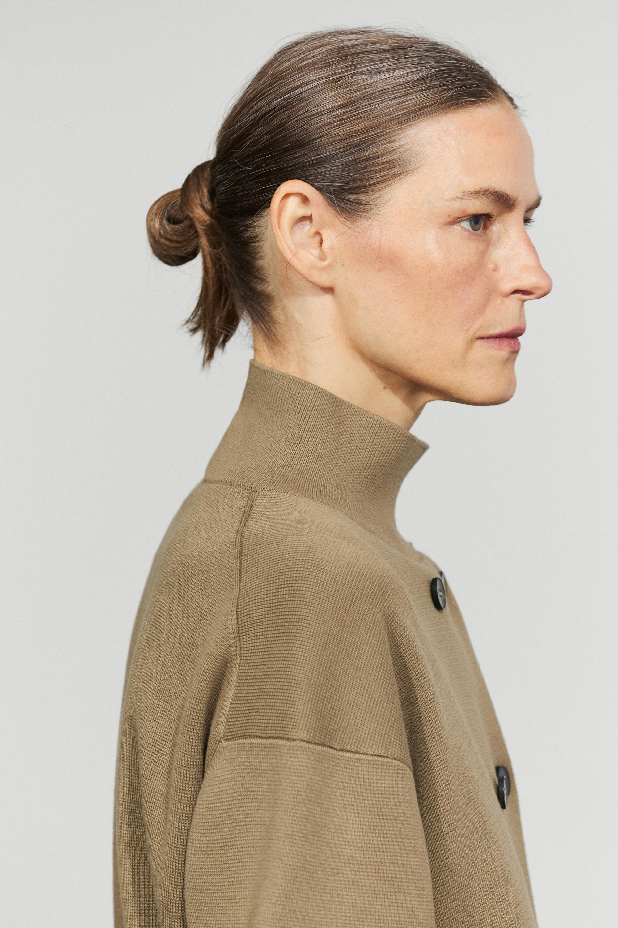 100% cotton double-breasted cardigan