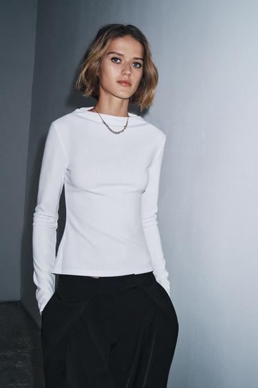 CREPE HIGH NECK T-SHIRT - White by Zara