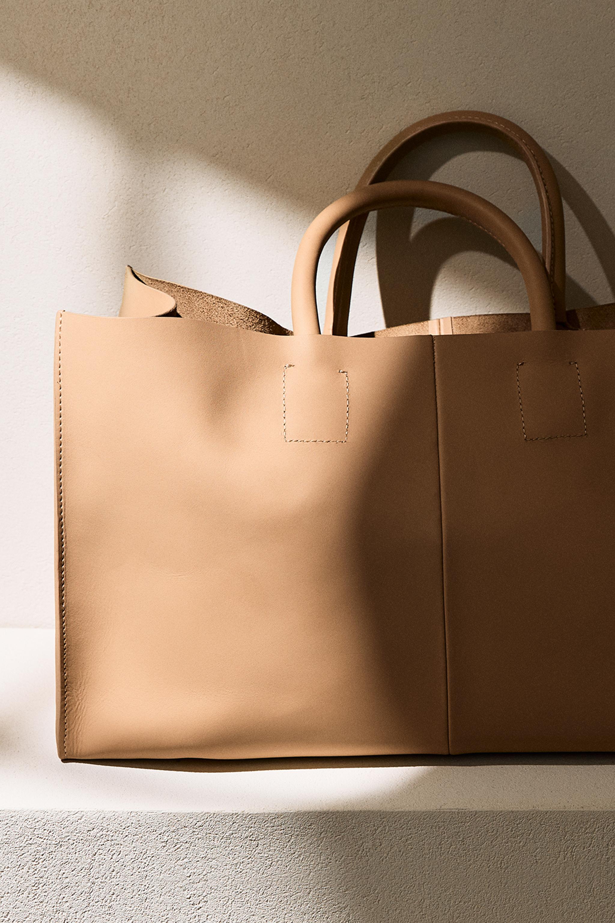 レザー トートバッグ - ライトベージュ | ZARA Japan / 日本