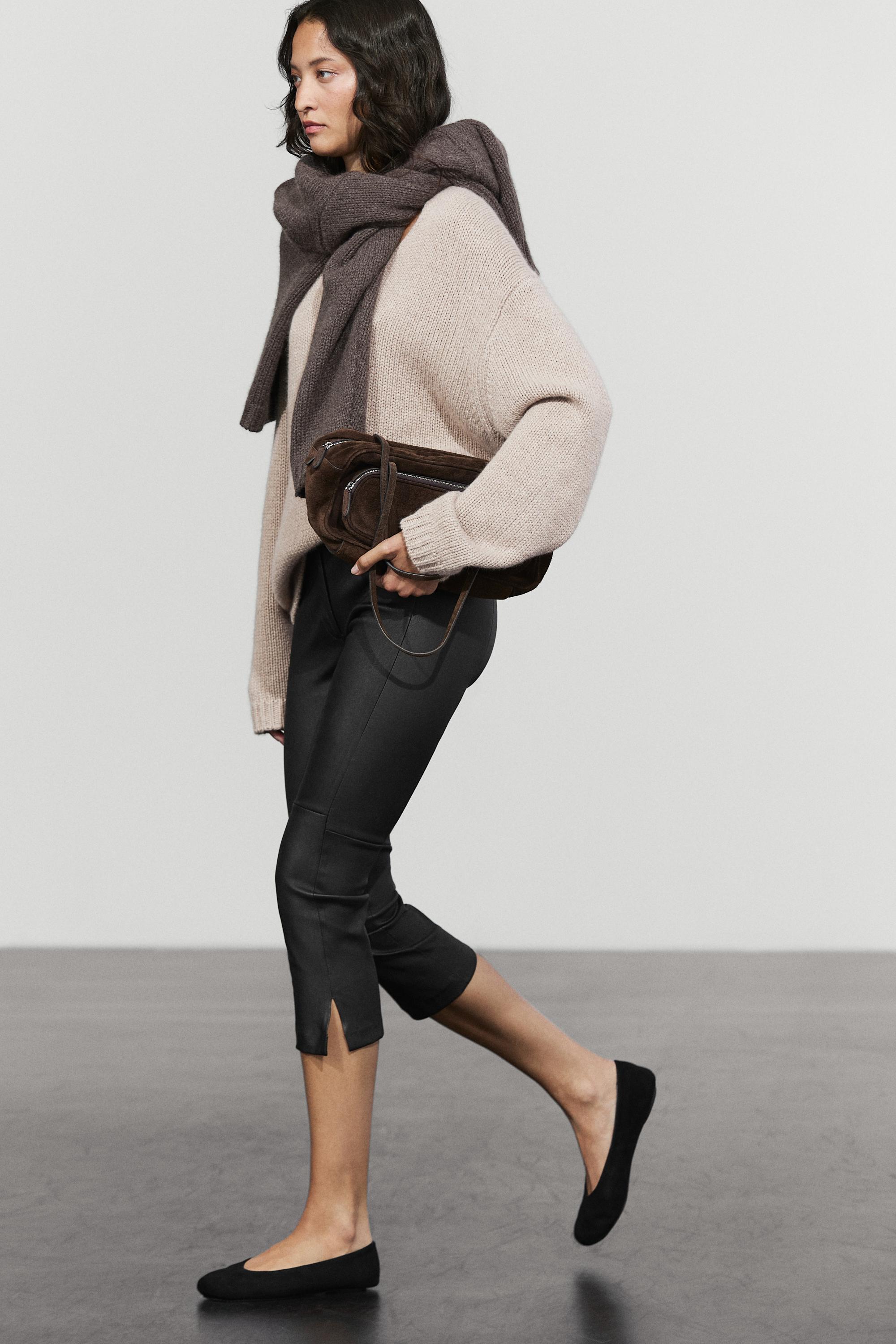 Pantalon capri en cuir