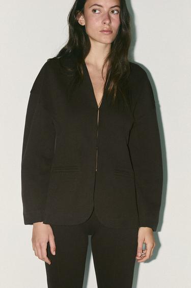 FITTED INTERLOCK BLAZER - Dark brown by Zara