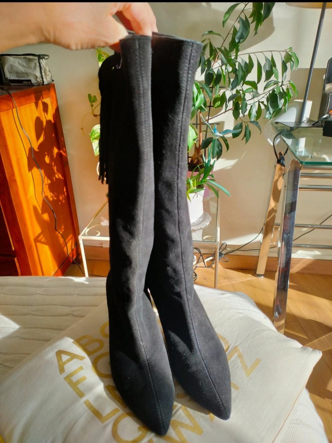 BOTAS - Image 2