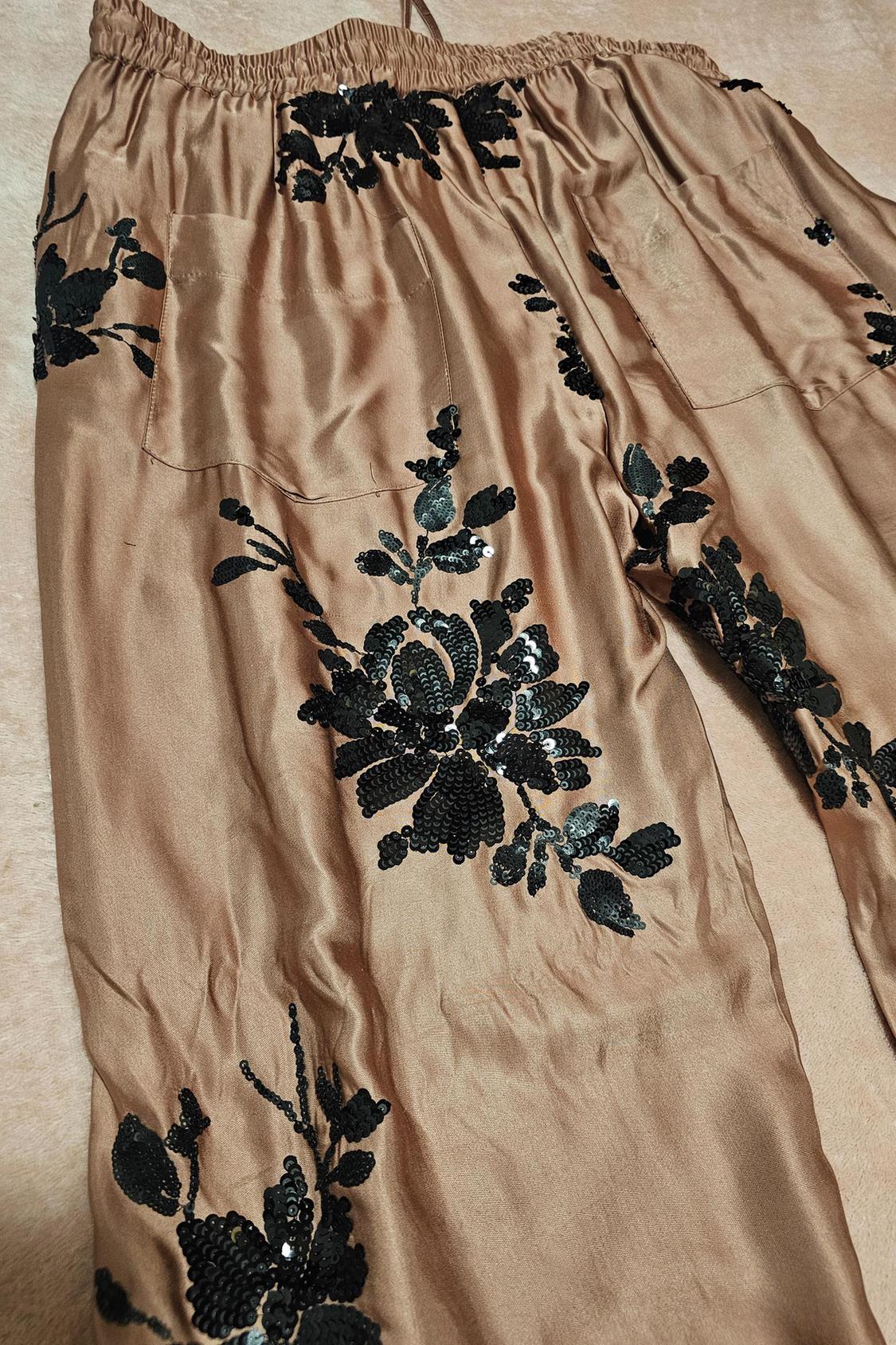 EMBROIDERED TROUSERS WITH SEQUINS - Image 3