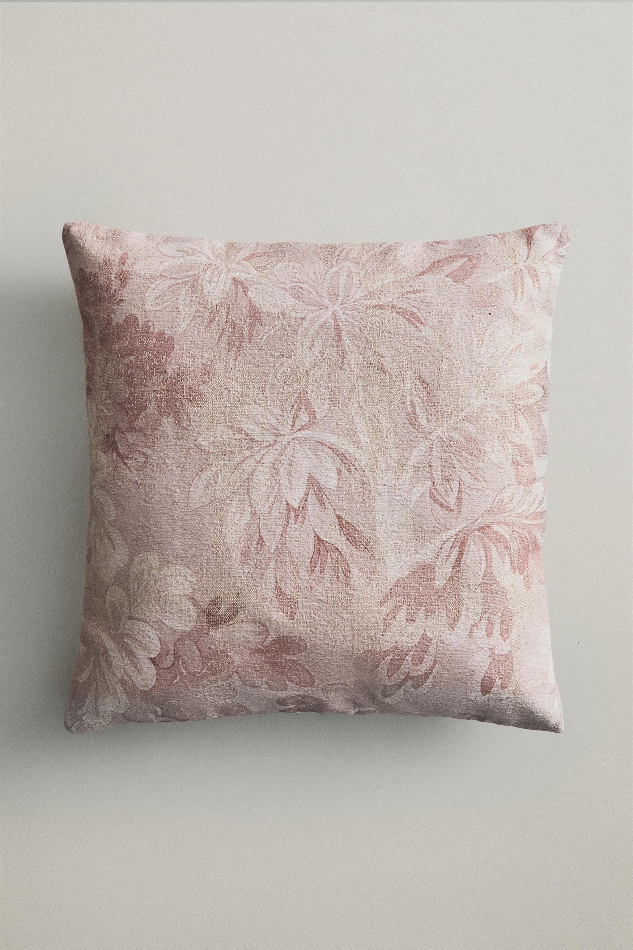 CHENILLE CUSHION COVER — Light pink