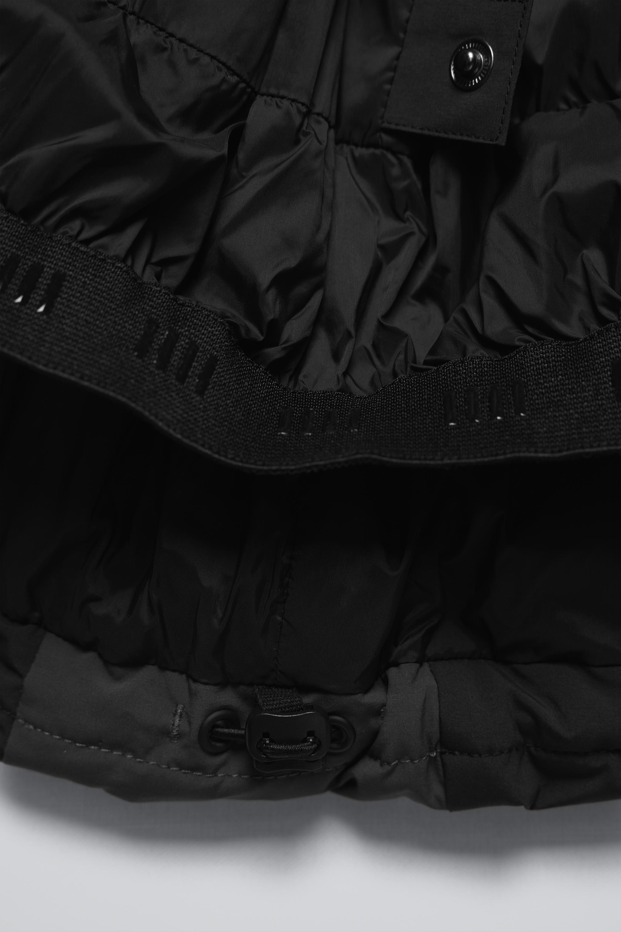 RECCO® SYSTEM WINDPROOF AND WATER REPELLENT DOWN JACKET SKI RECCO® SYSTEM WINDPROOF AND WATER REPELLENT DOWN JACKET SKI