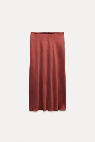 FALDA MIDI SATINADA ZW COLLECTION - Rojo de Zara