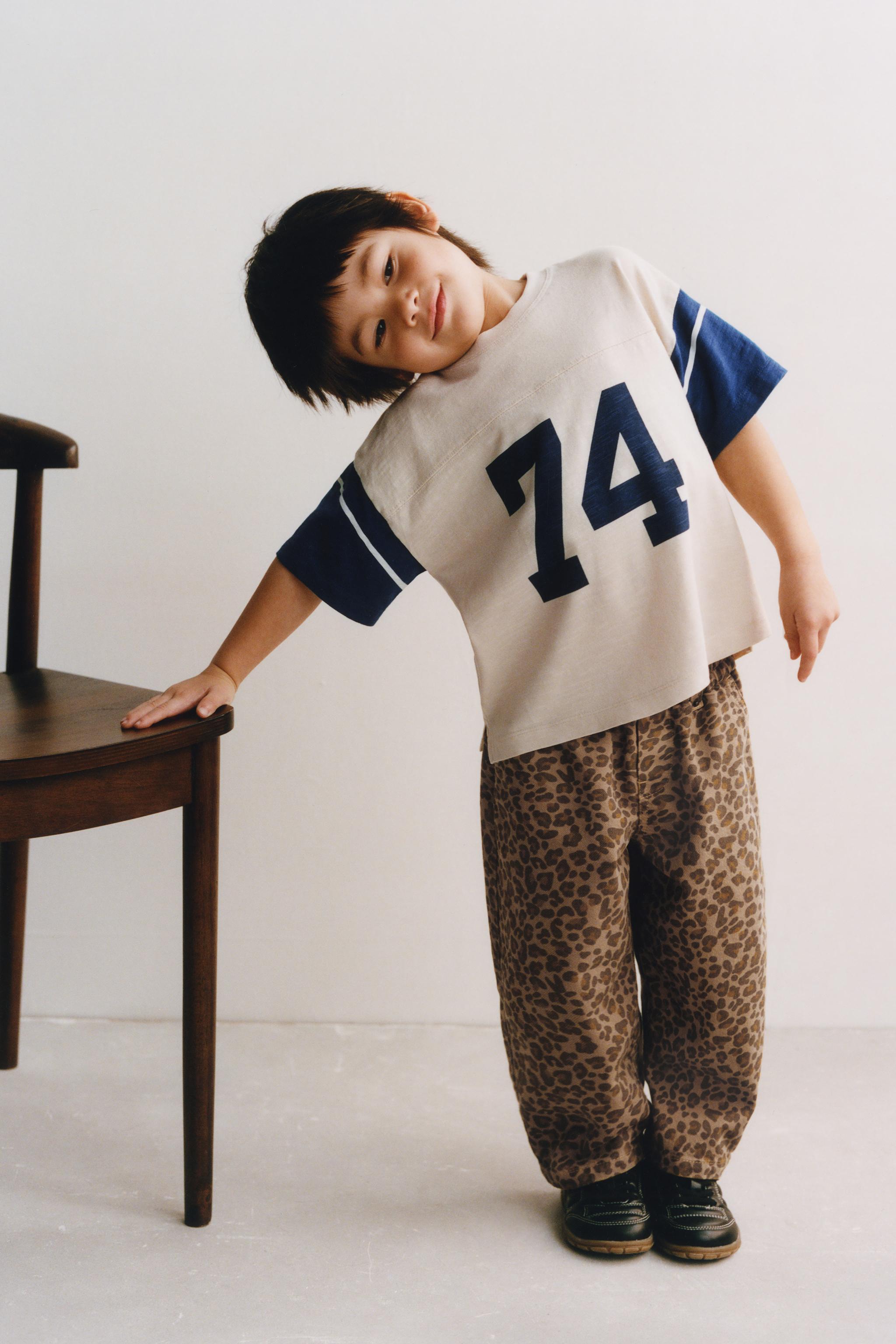 NUMBER PRINTED T-SHIRT