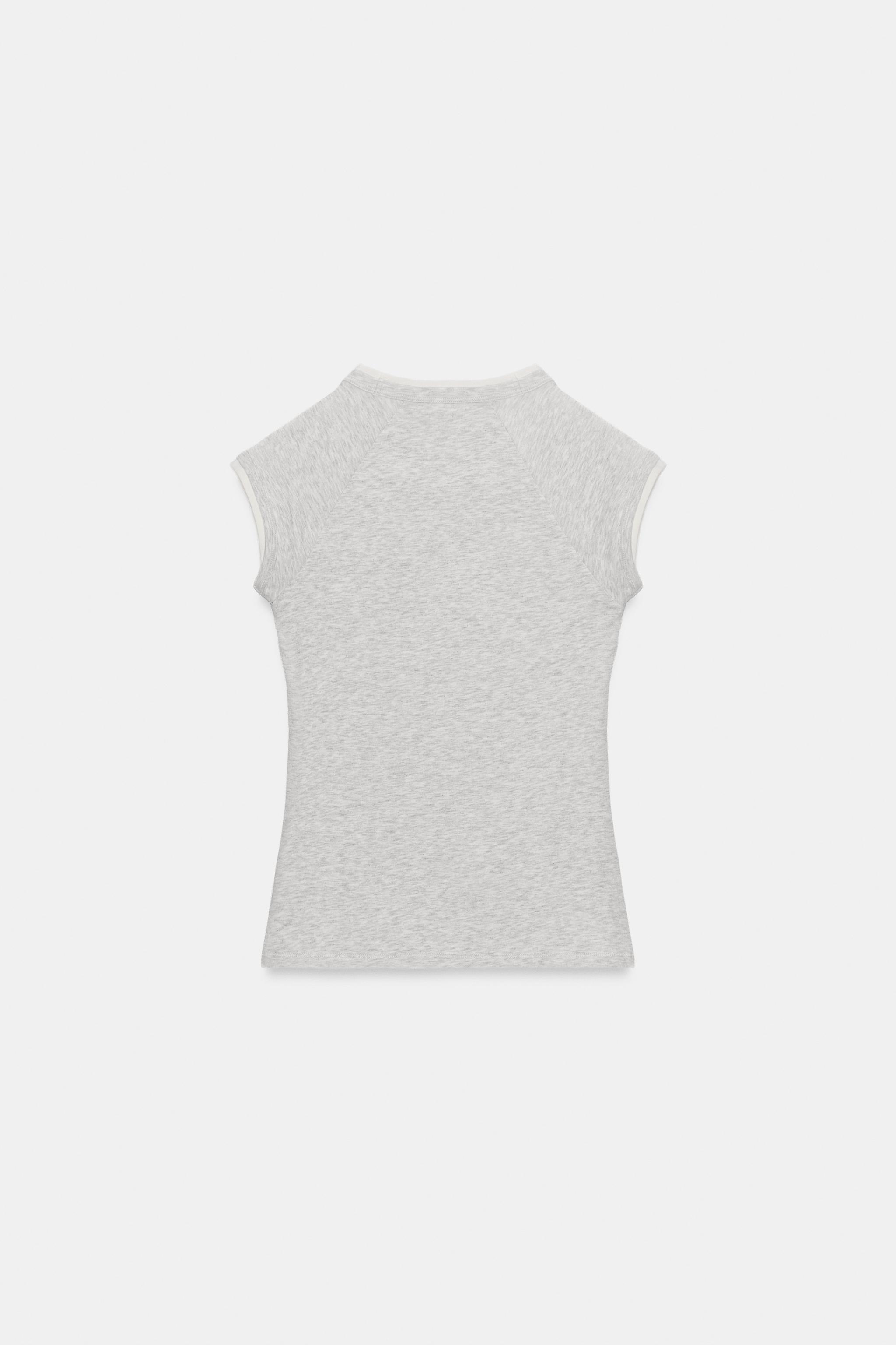 DOUBLE SHORT SLEEVE EFFECT T-SHIRT