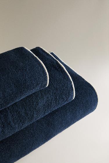 SERVIETTE DE BAIN COTON OVERLOCK - Bleu encre de Zara - Image 1