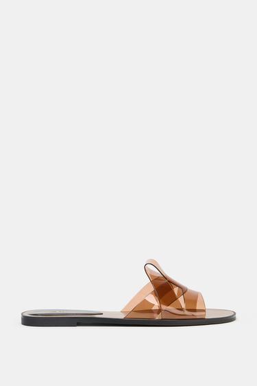 SLIPPERS MET VINYL BANDJES - Beige van Zara