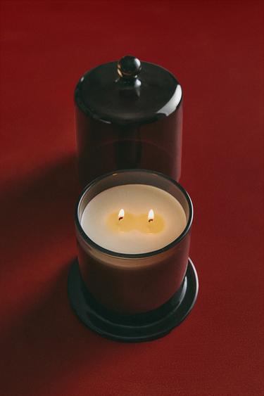 (525 G) CÈDRE ÉPICÉ SCENTED CANDLE - Dark beige by Zara