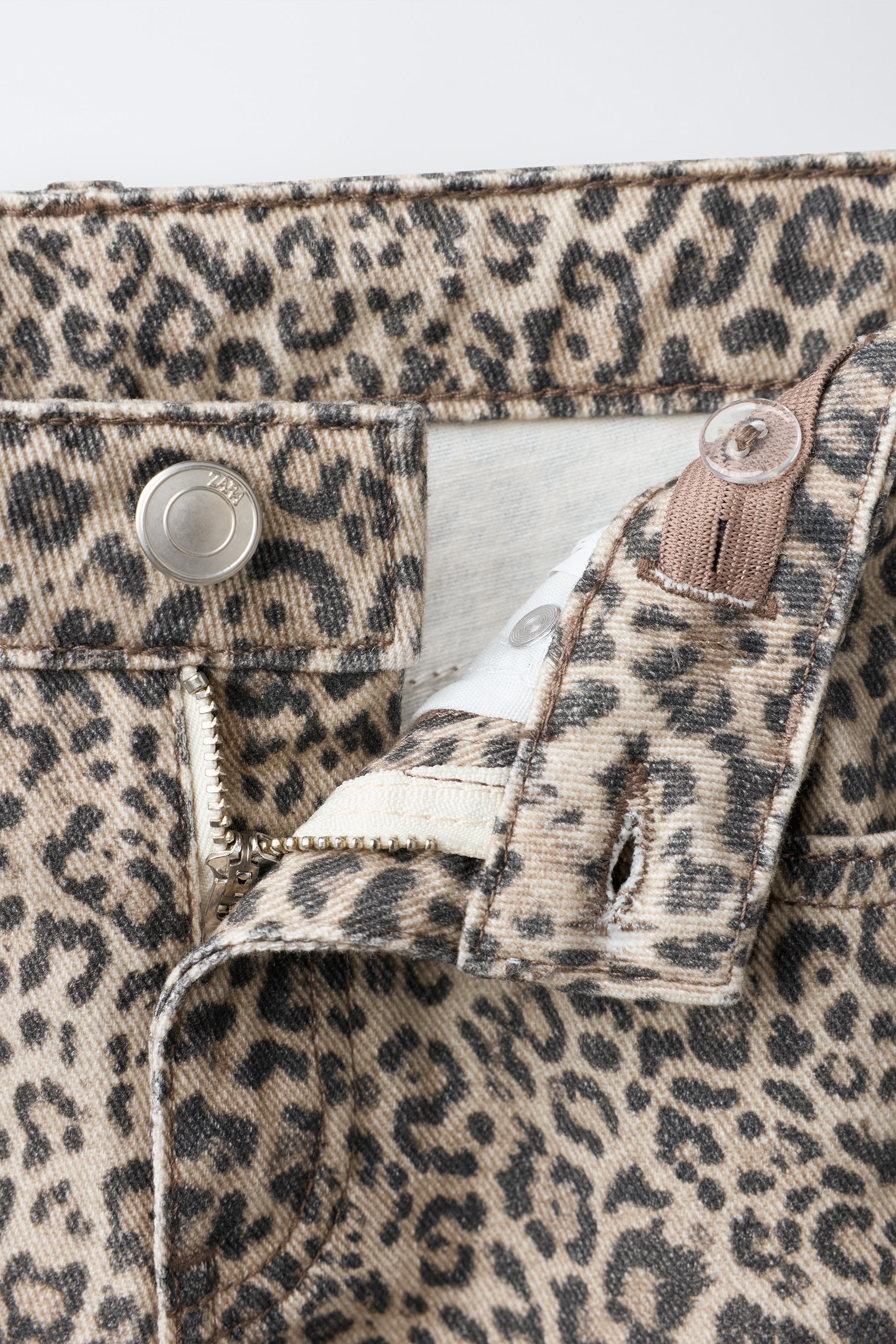 ANIMAL PRINT WIDE-LEG JEANS