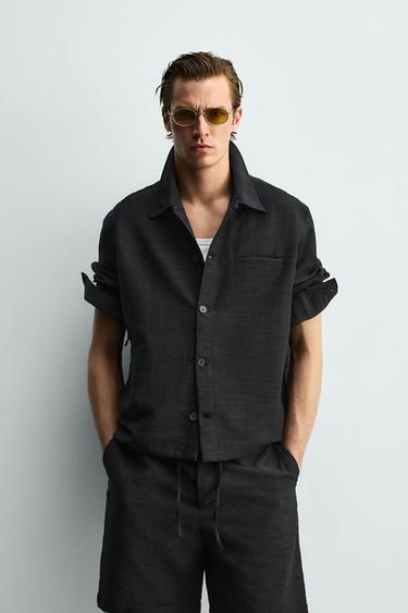 SOBRECAMISA FLUIDA RELAXED FIT - Negro de Zara