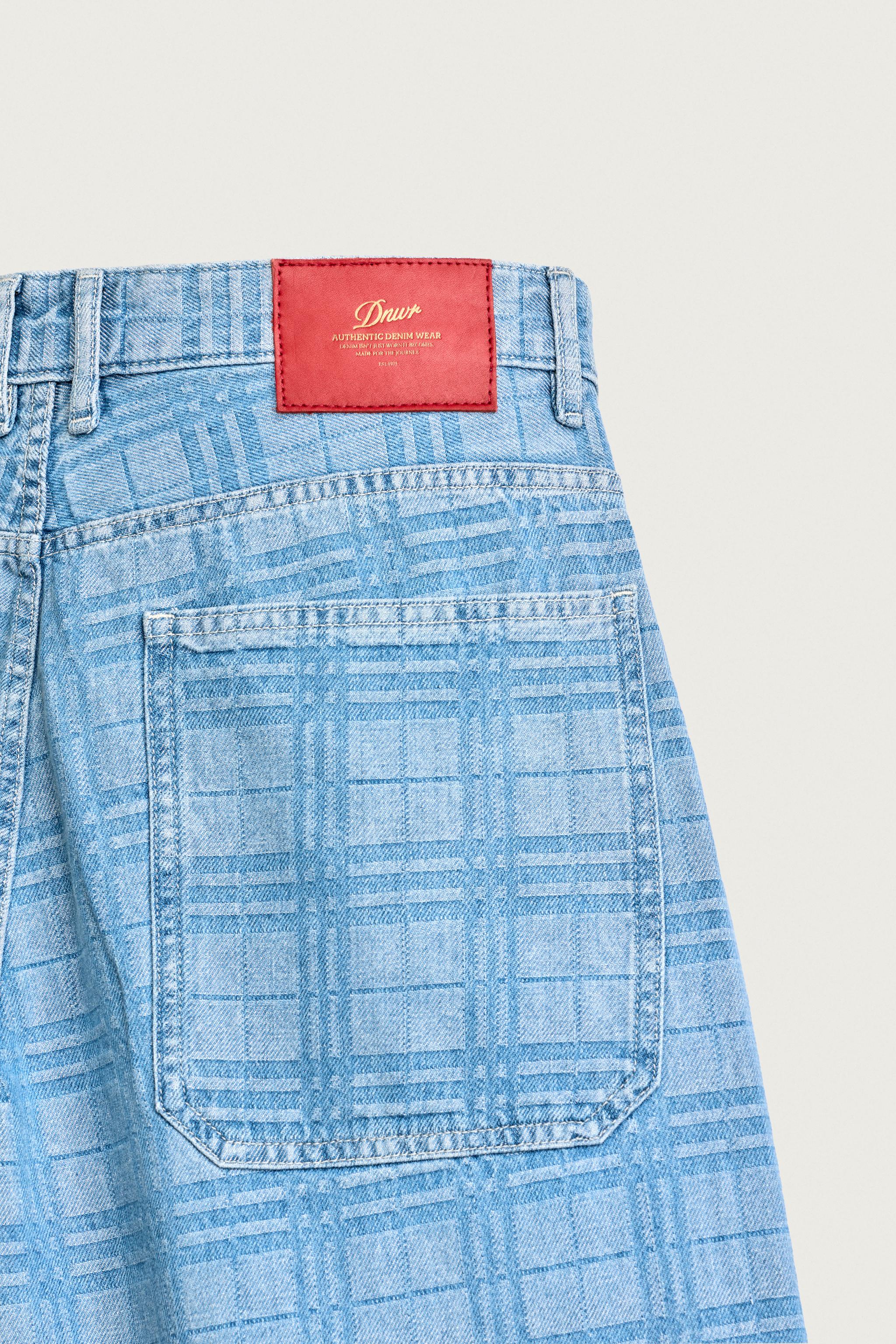 PRINTED WASHED DENIM JORTS