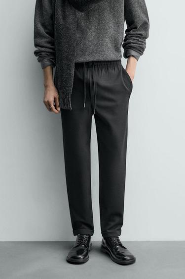 NON-IRON COMFORT JOGGER WAIST TROUSERS - Black by Zara