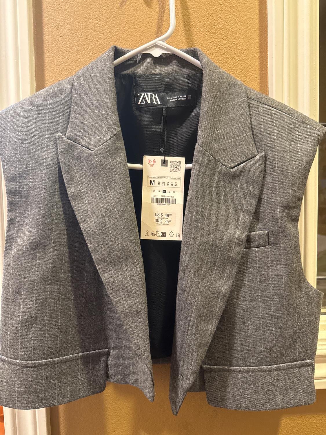 PINSTRIPE CROPPED FLAP VEST - Image 3