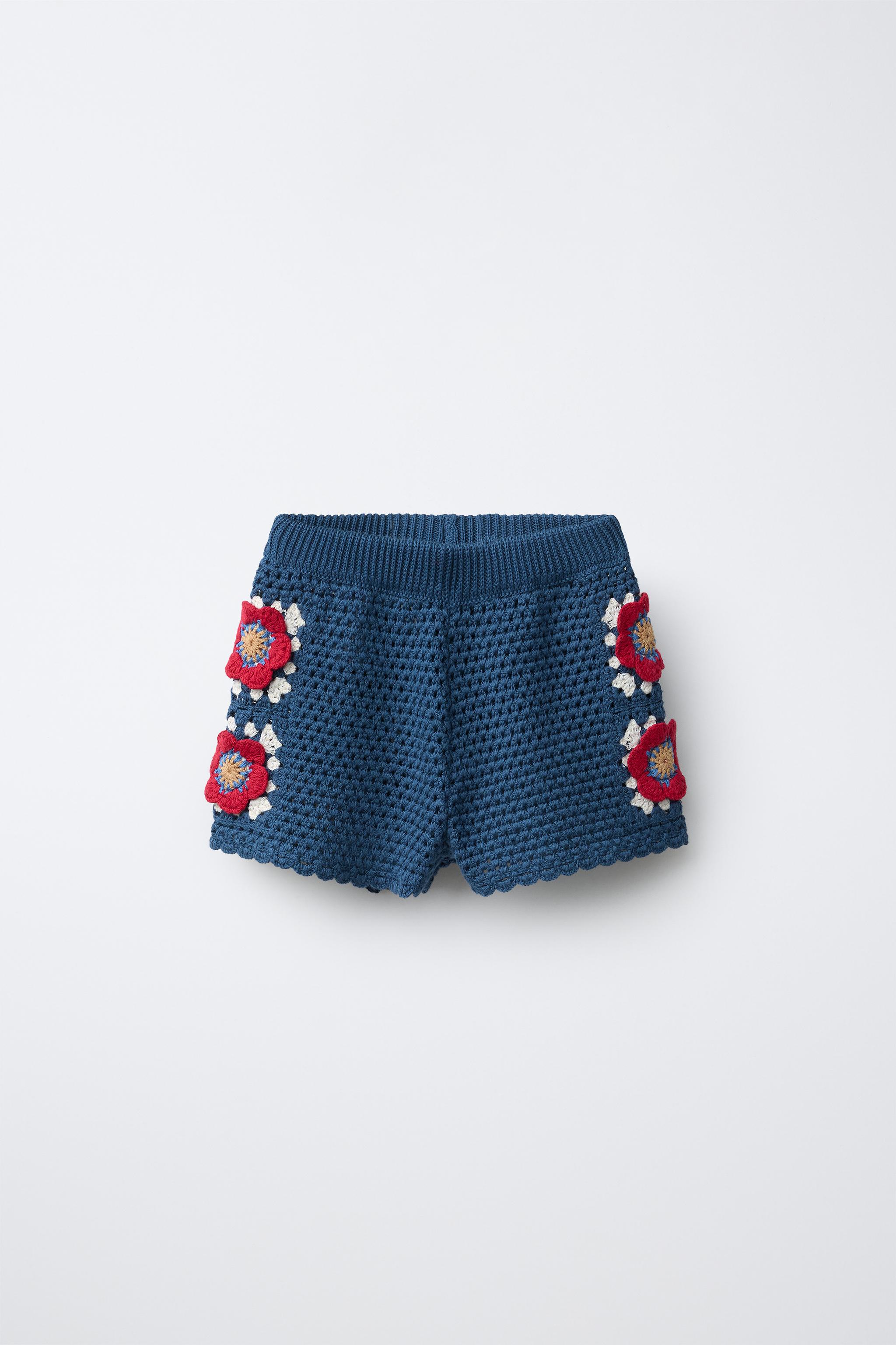 SHORT EN CROCHET À FLEURS