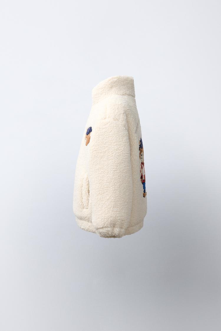Chaqueta de imitación de piel con bordado de oso 4