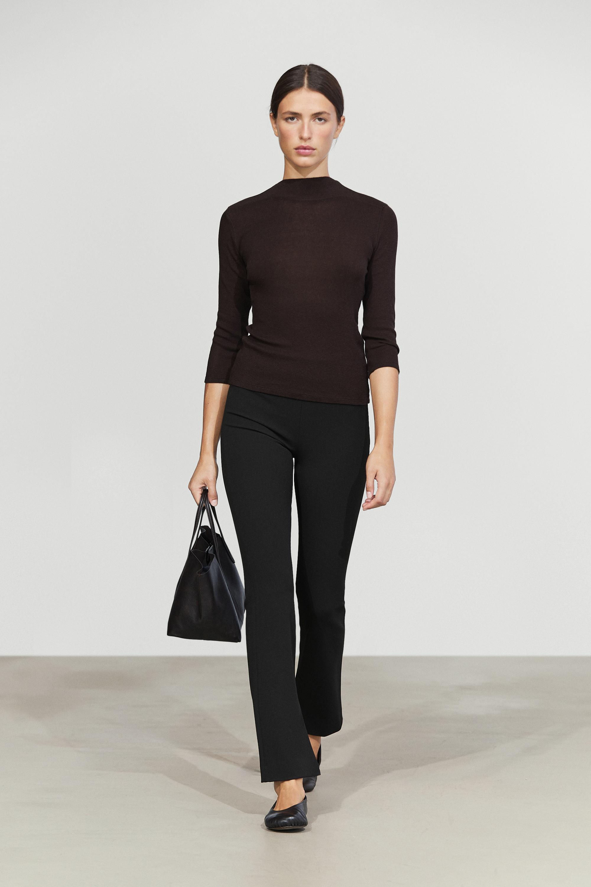 Mock neck elbow-sleeve T-shirt