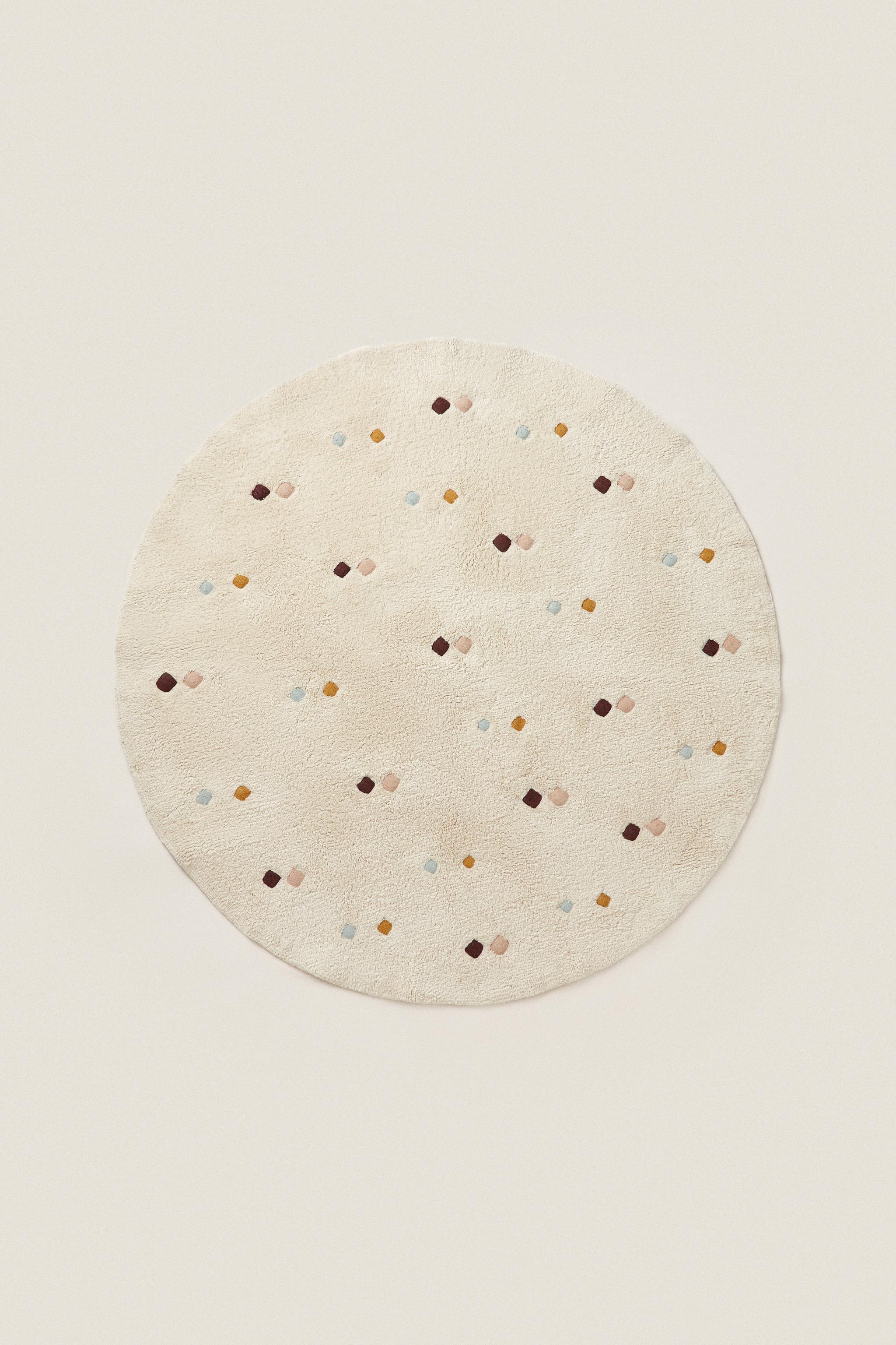 キッズ用 マルチカラー 刺繍 菱形 ラグ - オフホワイト | ZARA キッズ用 マルチカラー 刺繍 菱形 ラグ - オフホワイト | ZARA