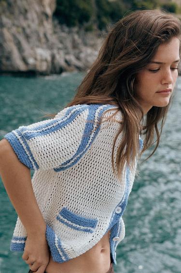 STRICK-POLOSHIRT MIT LOCHMUSTER - Cremefarben / Blau von Zara