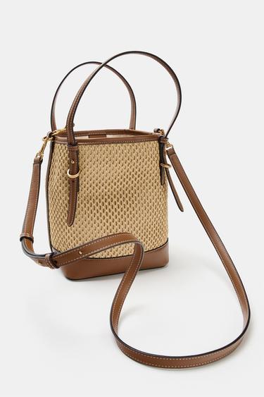 حقيبة SHOPPER صغيرة - بيج فاتح الخاص بـ Zara