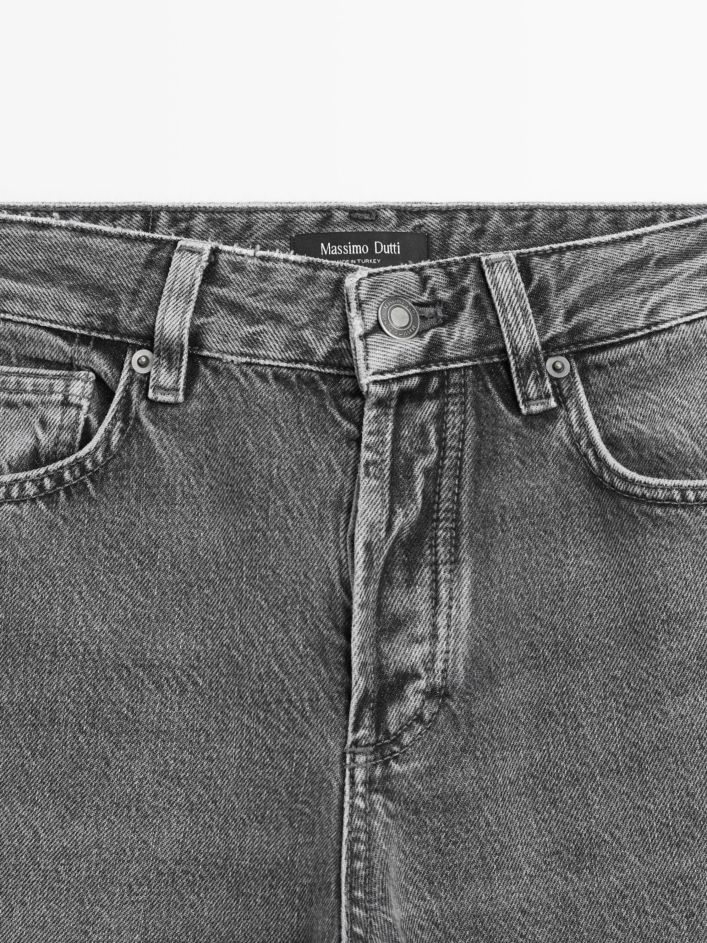 Mid-rise wide-leg jeans